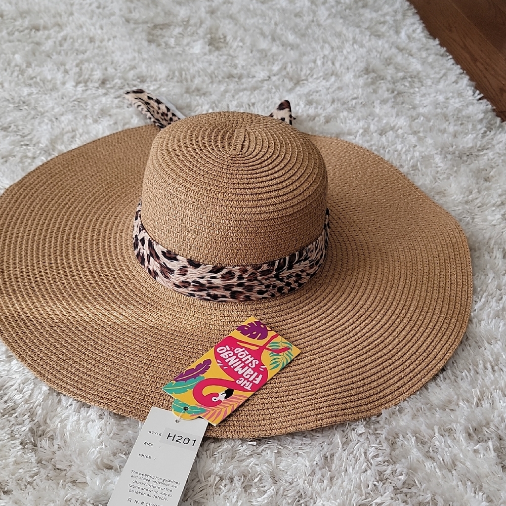 Isla Bonita NWT Stylish Beach Hat